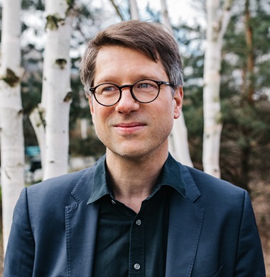 Jan_Wagner_hanser-berlin_C_NadineKunath_6950_-_Vorschaubild Jan_Wagner_hanser-berlin_C_NadineKunath_6950_-_Vorschaubild